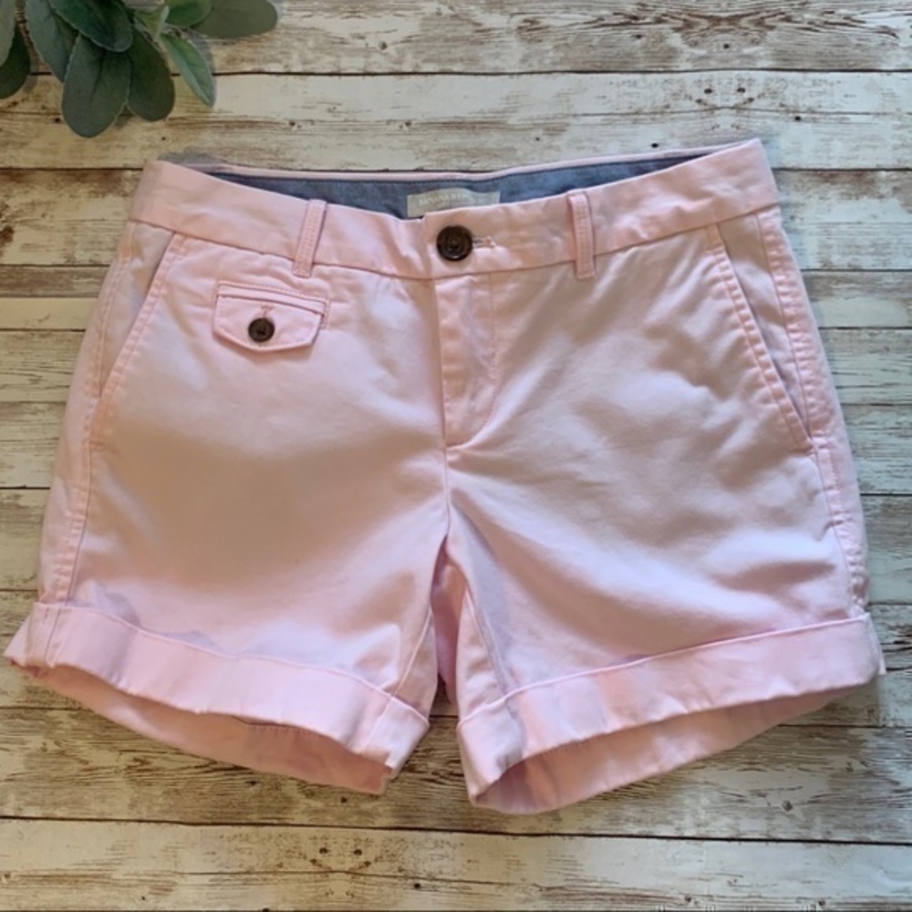 BANANA REPUBLIC